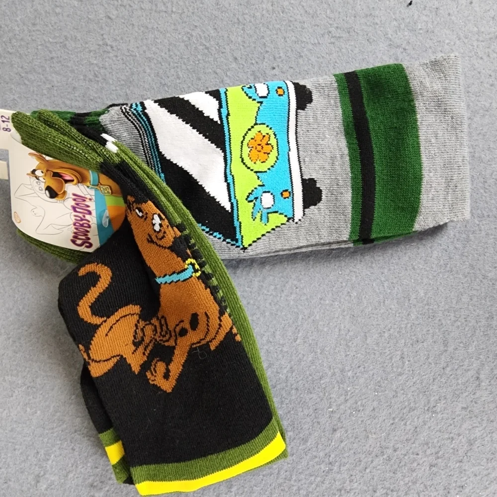 NWT 2 Pair Scooby Doo Black And Green Crew Socks Mens 8-12 Unisex